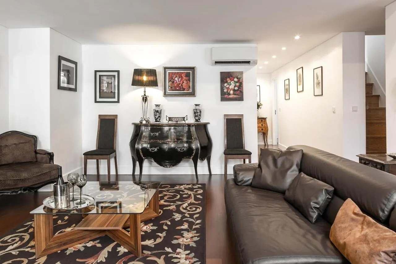 Lisbon Rentals Chiado 0*,