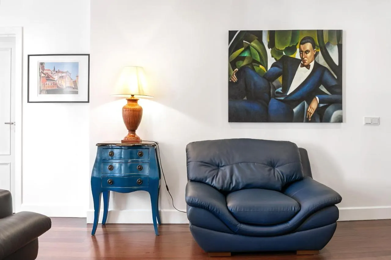 Lisbon Rentals Chiado